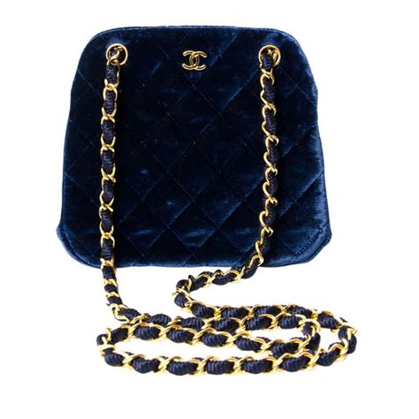 sac chanel bleu velour|Chanel bag styles.